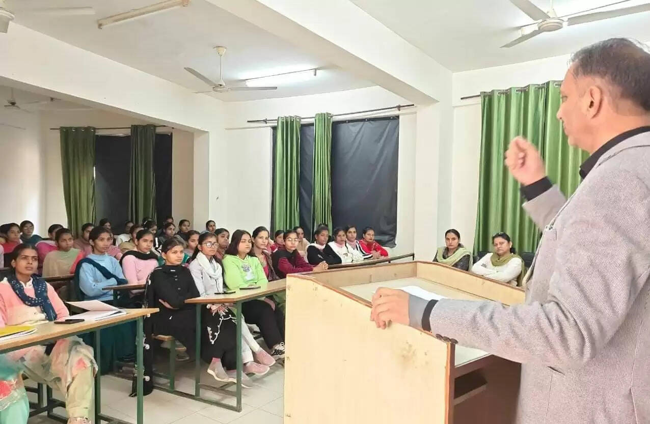 सिरसा: दिव्यांगता कमजोरी नहीं, यह विशिष्ट क्षमता का प्रतीक: पद्मश्री गुरविंदर सिंह