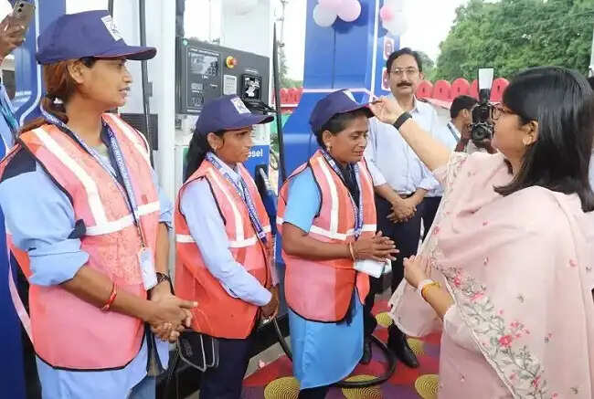 ग्वालियरः जिले की पांच जरूरतमंद महिलाएं आज बनेंगी “शक्ति दीदी”