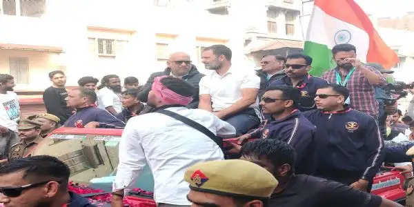 काशी पहुंची राहुल गांधी की न्याय यात्रा, कार्यकर्ताओं ने की अगवानी