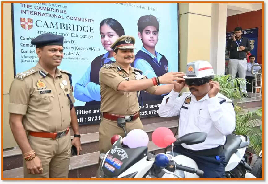 तेज रफ्तार वाहनों पर शिकंजा कसने को वाराणसी पुलिस ने उतारी 'इंटरसेप्टर इनोवा'