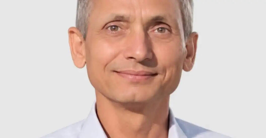 घोर वित्तीय अनियमितताओं में प्रधानाचार्य अनिल सिंह निलंबित