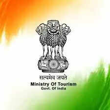 पर्यटन में बदलाव के 12 वर्षः देश में पर्यटन स्थलों पर 24 घंटे हेल्पलाइन, टूरिस्ट पुलिस व्यवस्था