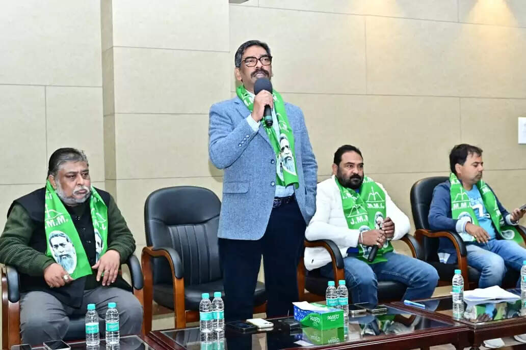 जनभावना के साथ साकारात्‍मक कार्य करें कार्यकर्ता : हेमंत