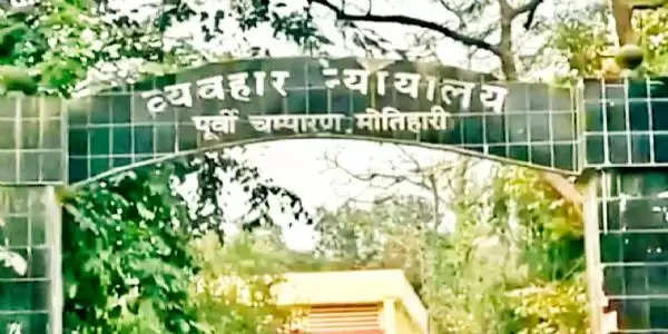 चाकू गोंदकर हत्या मामले में पति को आजीवन कारावास