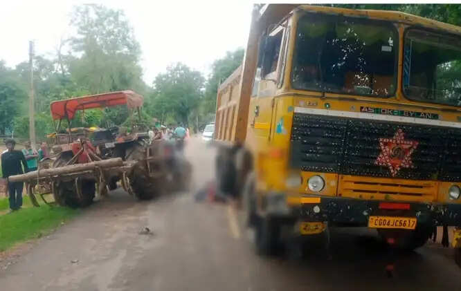 हाईवा वाहन की चपेट में आने से बाइक सवार युवक की हुई मौत