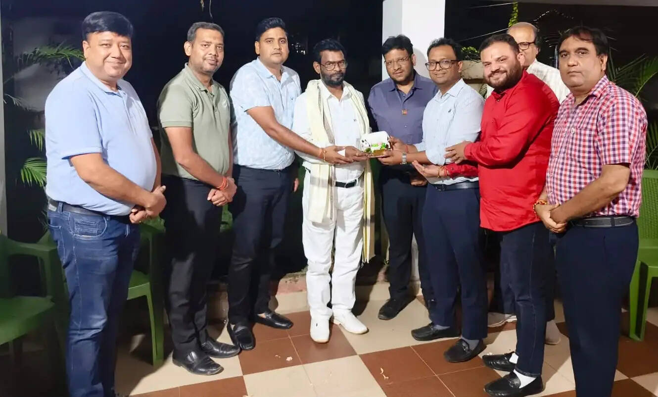 राज्यसभा सांसद बैजनाथ राम से मिला मारवाड़ी युवा मंच का प्रतिनिधिमंडल