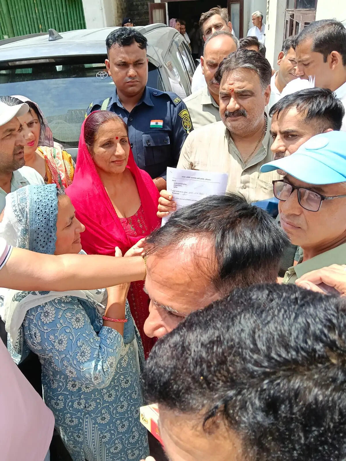 जींद : गेस्ट टीचर्स यूनियन ने डिप्टी स्पीकर को सौंपा ज्ञापन