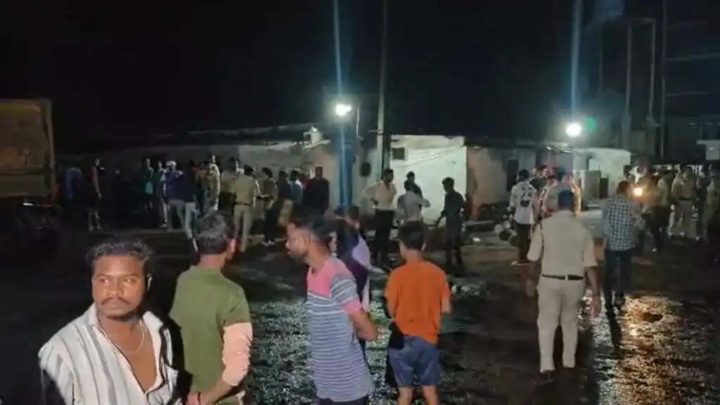 (अपडेट) छत्तीसगढ़ के रायपुर के थ्रीडी फैक्टरी में भीषण सिलेंडर ब्लास्ट, तीन मजदूरों की मौत