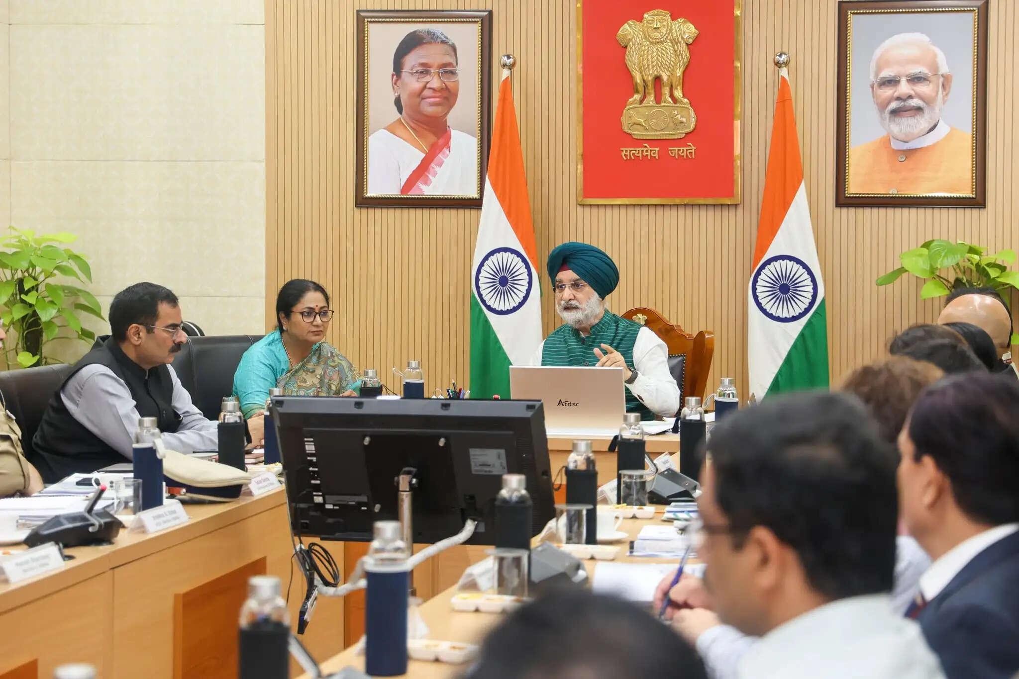 उपराज्यपाल ने दिल्ली के सभी इलाकों और संस्थानों में अग्नि ऑडिट के दिए निर्देश