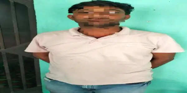 सारण पुलिस ने पोक्सो एक्ट मामले में फरार आरोपित को किया गिरफ्तार
