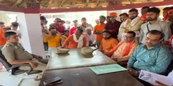 हिन्दू लड़की के धर्मांतरण मामले पर बजरंग दल ने आरोपित के खिलाफ की सख्त कार्यवाही की मांग