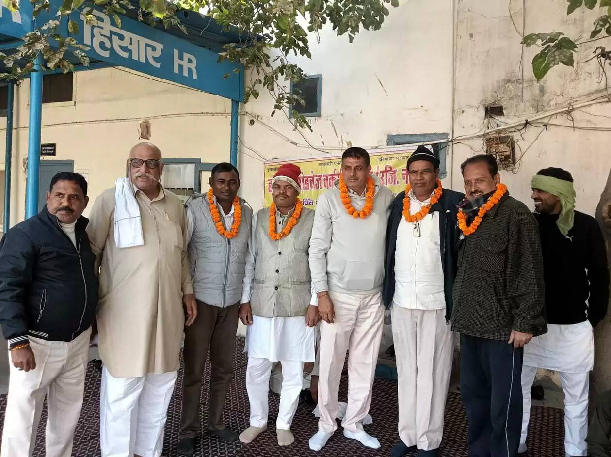 हिसार : रोडवेज में तबादला नीति रद्द कर मांगों को शीघ्र लागू करें सरकार : शिवकुमार श्योराण