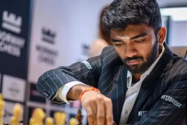 ज़ाग्रेब ग्रैंड शतरंज टूर : गुकेश ने अनीश गिरी को हराया, संयुक्त दूसरे स्थान पर पहुंचे