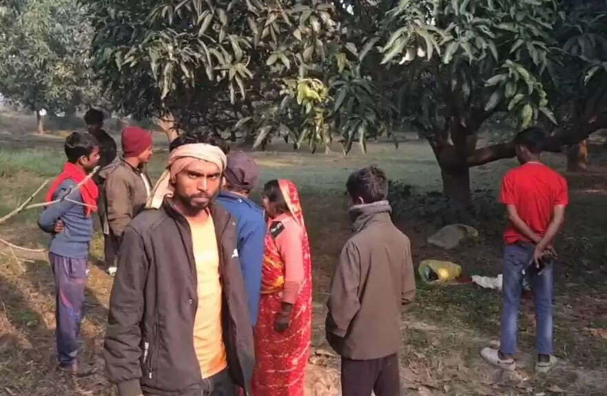 बगीचे में मिला 3 माह के शिशु का शव, इलाके में फैली सनसनी