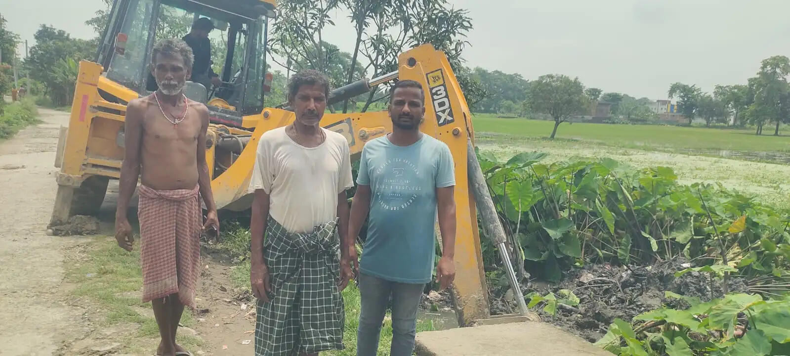 एसडीओ के पहल पर जल जमाव की समस्या को दूर करने को लेकर नाला निर्माण कार्य हुआ शुरू