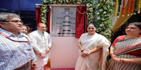 मुख्यमंत्री ने लाजपत नगर कॉलोनी अस्पताल के नवनिर्मित फ्रंट ब्लॉक और फिजियोथेरेपी केंद्र का किया उद्घाटन