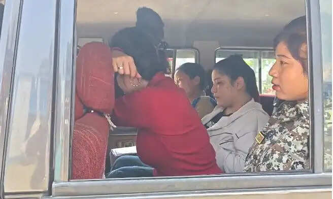 सिलीगुड़ी के भारत-नेपाल सीमा पर फर्जी इमिग्रेशन स्टैम्प के साथ थाईलैंड की दो महिलाएं गिरफ्तार