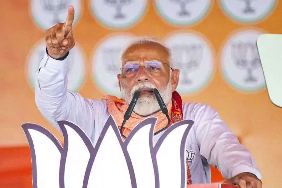 आदिवासियों के अधिकार मुसलमानों को देना चाहती है तृणमूल और कांग्रेस : मोदी