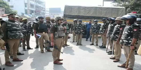 बिना अनुमति जुलूस, रैली या प्रदर्शन पर पुलिस कमिश्नर सख्त,अब कठोर कानूनी कार्रवाई होगी