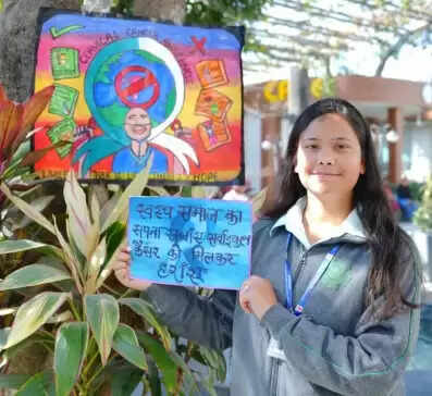 सर्वाइकल कैंसर जागरूकता पर श्री महंत इन्दिरेश अस्पताल का अभियान