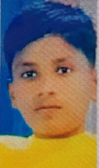 गोरखपुर में राप्ती नदी में नहाते समय चार किशोर डूबे, एनडीआरएफ का तलाशी अभियान जारी