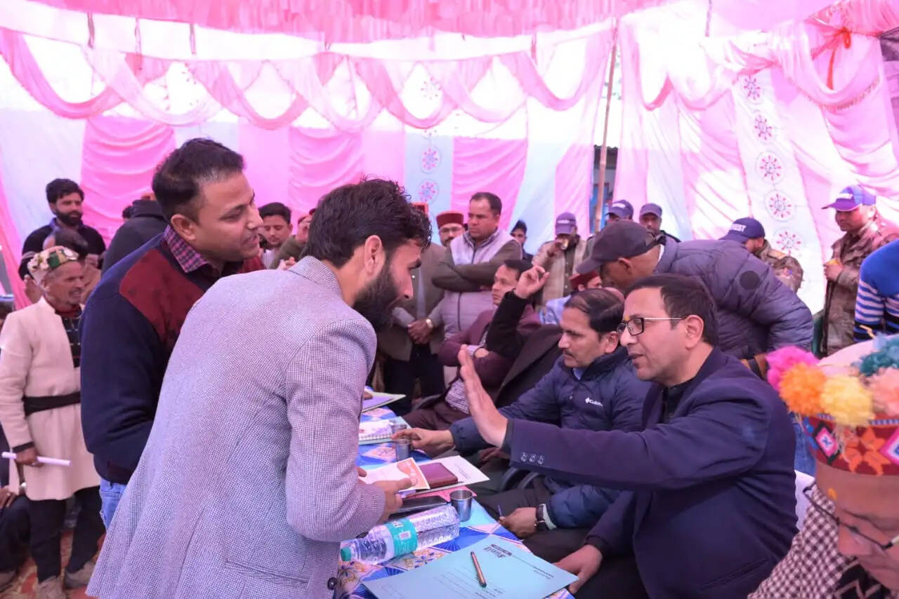 गांव की देहरी पर दस्तक देती सरकार, मोरी के दोणी में विश्वास का नवप्रभात