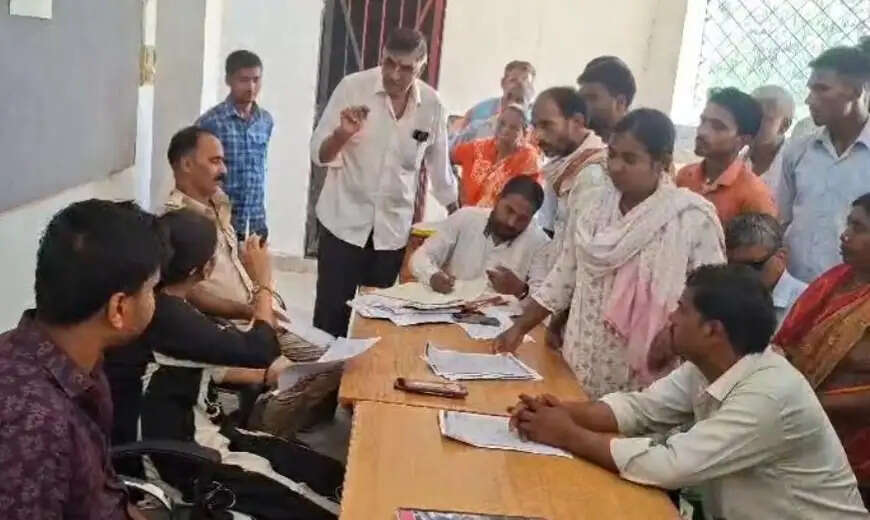 जनता दरबार में कई मामलों का हुआ निष्पादन