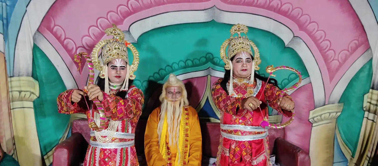 धनुषभंग लीला व परशुराम–लक्ष्मण संवाद देखने को भोर तक डटे रहे दर्शक