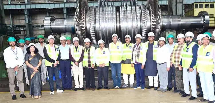 संसदीय प्राक्कलन समिति ने बीएचईएल हरिद्वार की विनिर्माण क्षमताओं का किया अवलोकन