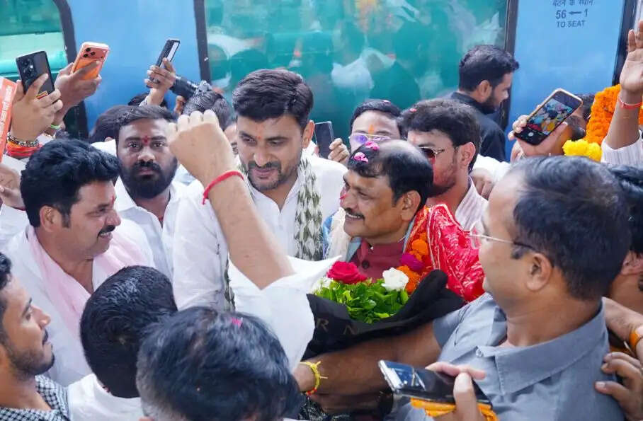 सपा व कांग्रेस ने पिछड़े वर्गों को वोट बैंक के रूप में इस्तेमाल किया : अमरपाल मौर्य