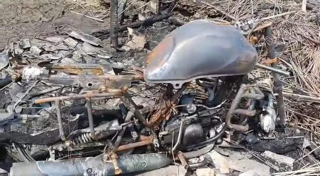कोचगामा पंचायत क्षेत्र में भीषण आगलगी, तीन घर जलकर राख