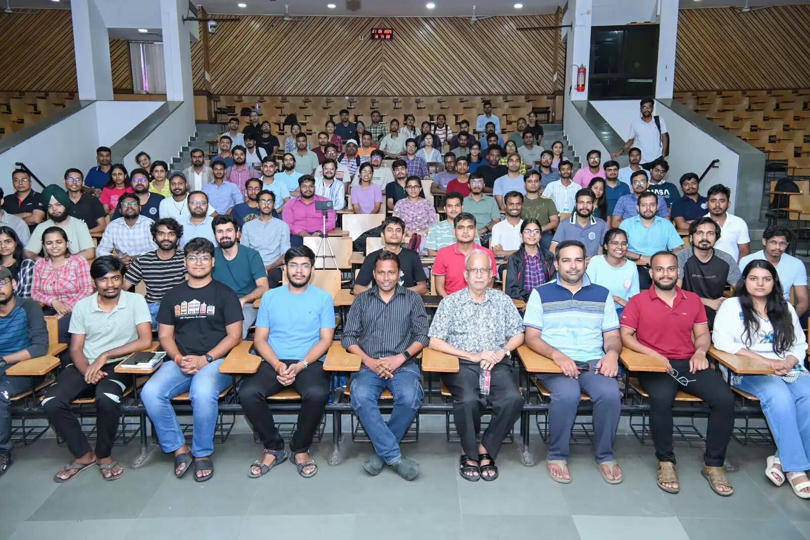 आईआईटी कानपुर में पोस्ट ग्रेजुएट छात्रों में शोध कौशल बढ़ाने काे कार्यशाला का आयोजन