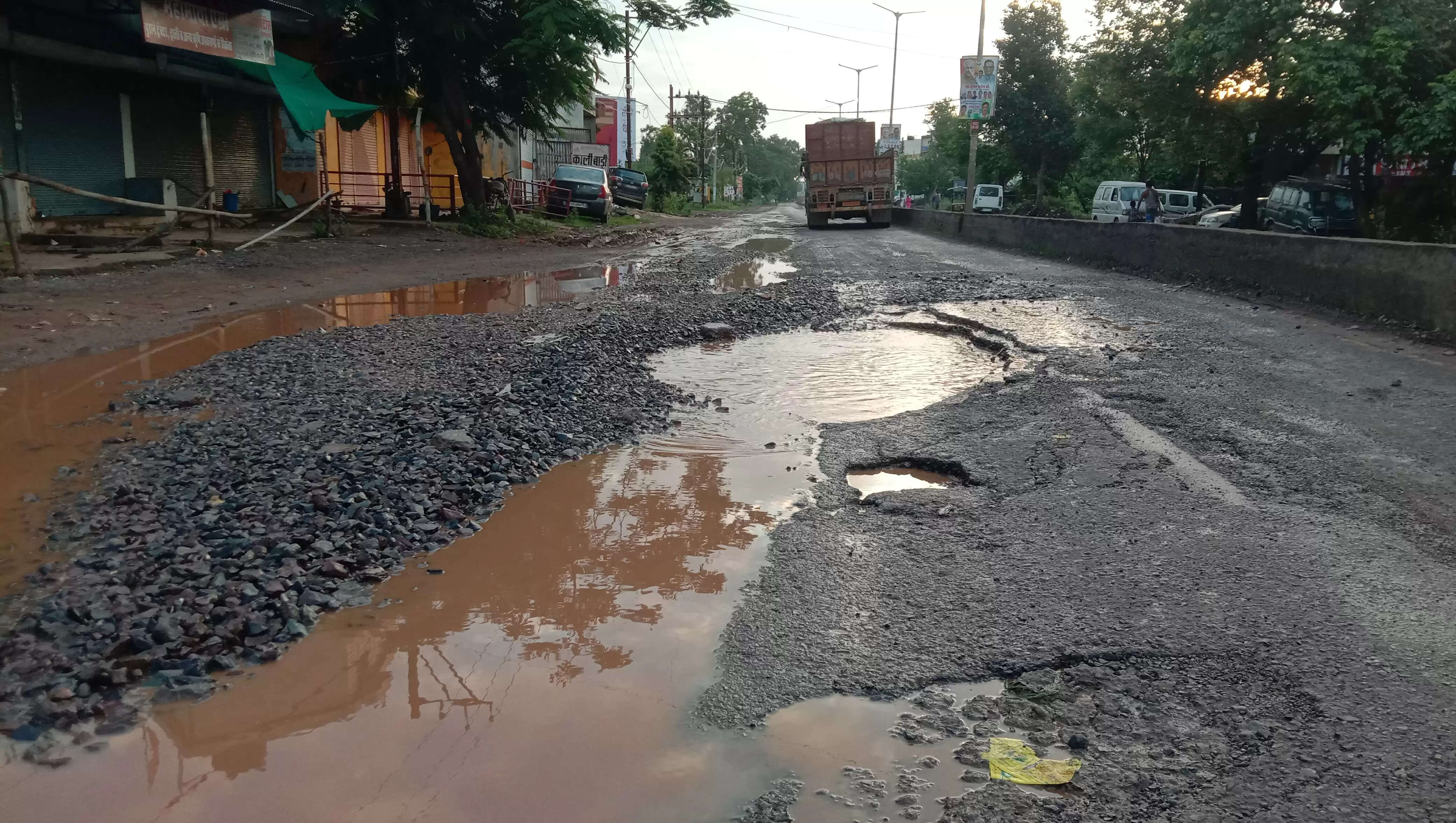 धमतरी : राष्ट्रीय राजमार्ग 30 की होगी मरम्मत, 6929.41 लाख रुपये की मिली विभागीय स्वीकृति