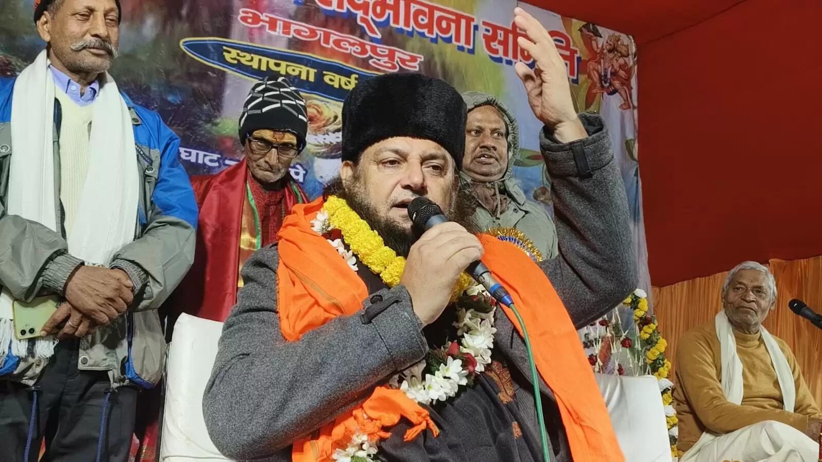 धर्म को मानने वाले नफ़रत और रंजिशों को ख़त्म करने की भी करें कोशिश : सैयद हसन