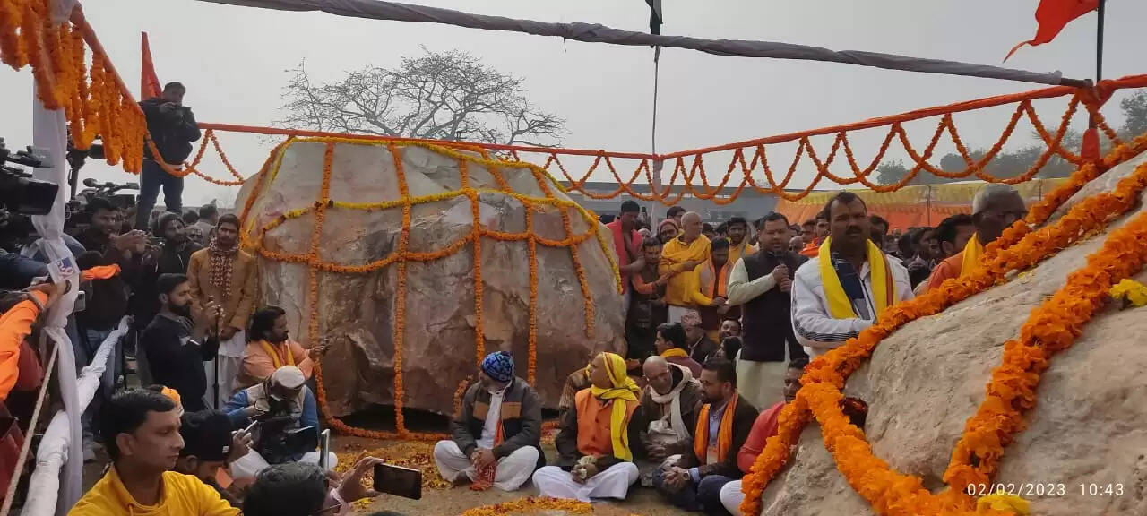 देव शिला पूजन में अयोध्या और जनकपुर के त्रेता युग के संबंधों को किया गया याद