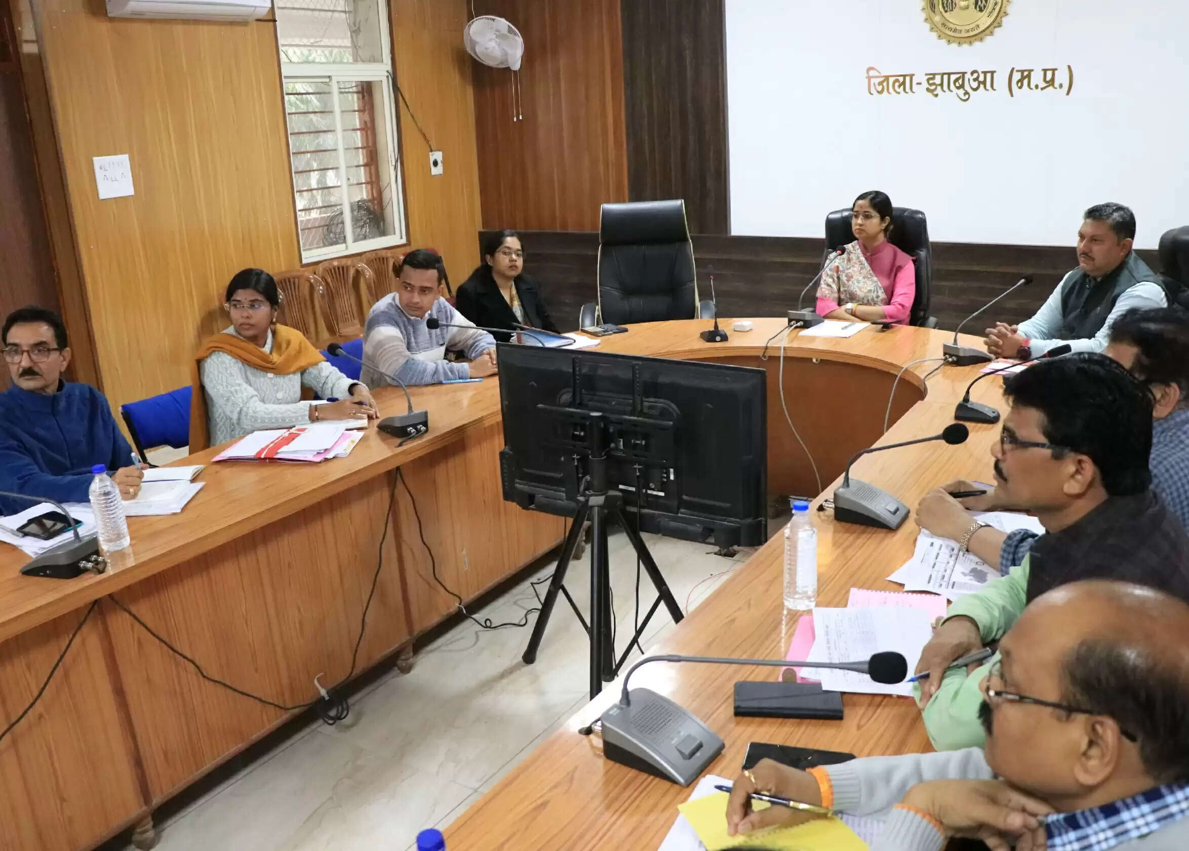 झाबुआ: धरती आबा ग्राम उत्कर्ष योजना का तत्परता से नहीं हो रहा है क्रियान्वयन&nbsp;&nbsp;