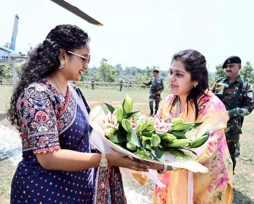 (अपडेट ) प्रीतिभोज में शामिल हुये मुख्यमंत्री हेमंत सोरेन