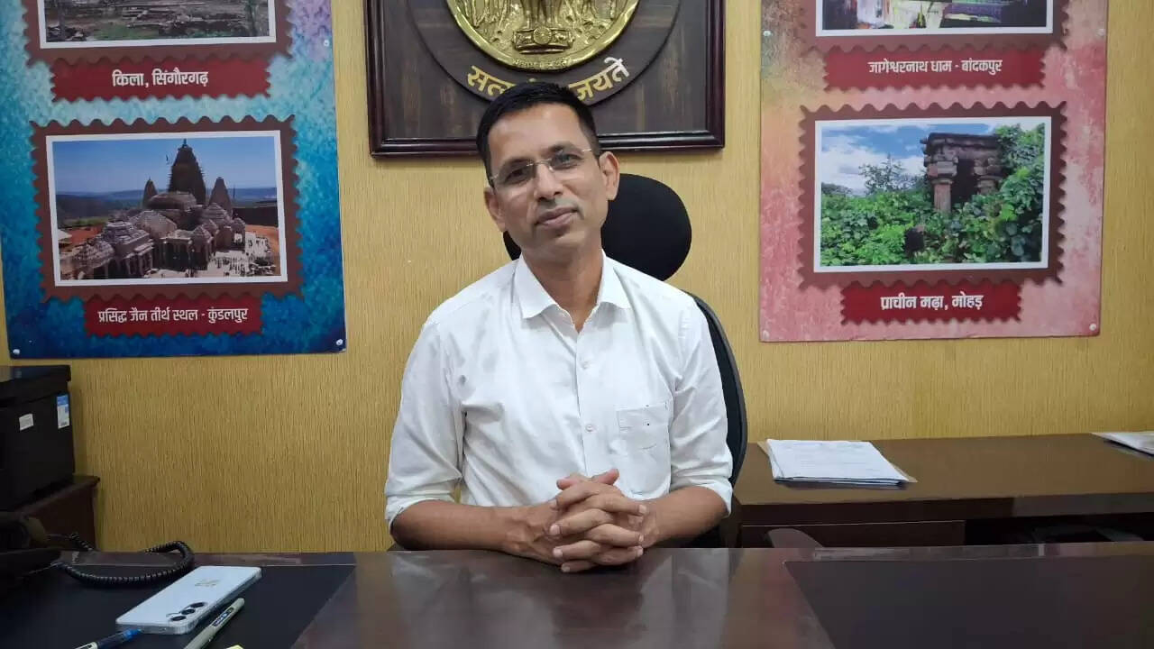 युवा संगम से बदली दमोह के युवाओं की तकदीर, 9 माह में&nbsp; 5 हजार बेरोजगारों को मिला रोजगार