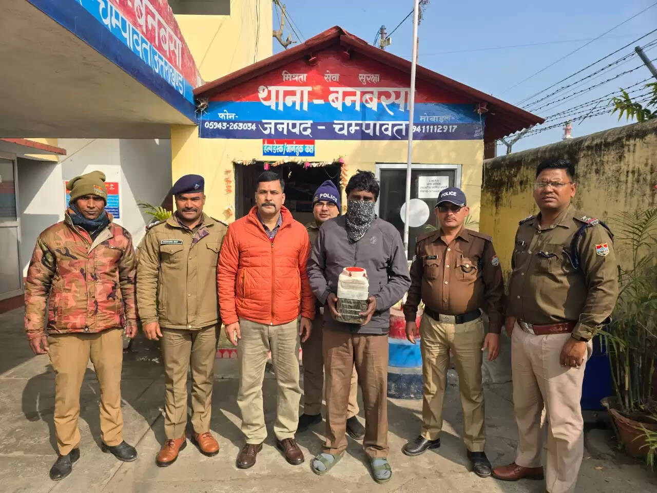 भारत–नेपाल सीमा के रास्ते हो रही चरस तस्करी का पर्दाफाश