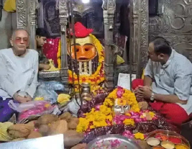 उज्जैनः कालभैरव मंदिर में अब शीघ्र दर्शन व्यवस्था, 500 रुपये का टिकट लेकर सीधे गर्भगृह तक पहुंच सकेंगे श्रद्धालु
