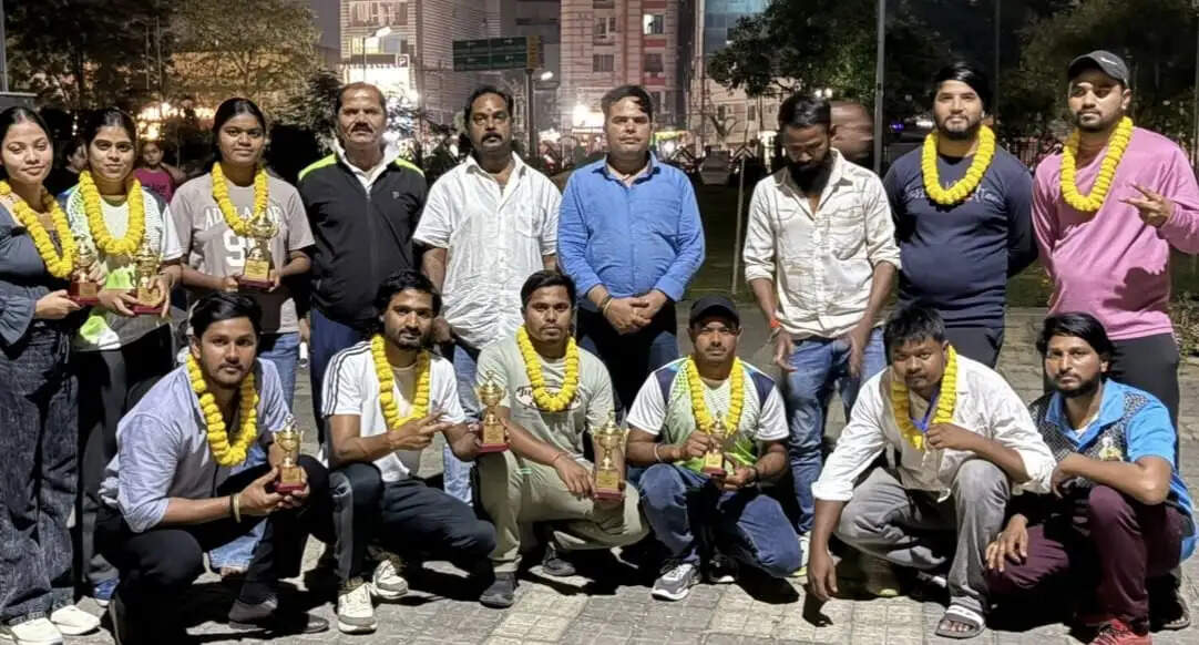 जिला वुडबॉल प्रतियोगिता में अजित और अनिशा चैंपियन