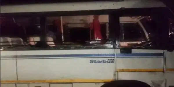 झालावाड़ में दर्दनाक हादसा: श्रद्धालुओं को कुचलते हुए निकली बेकाबू बस, चार की मौत