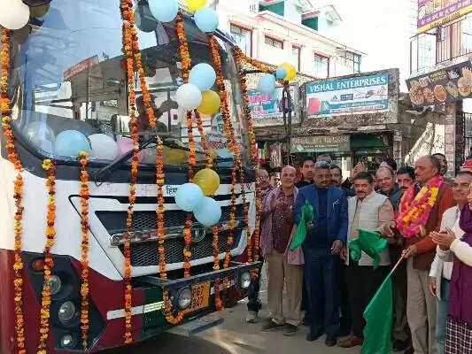 विधायक सुरेश कुमार ने किया अवाह देवी-चंडीगढ़ बस सेवा का शुभारंभ