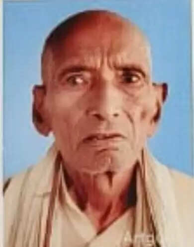दाे दिन से लापता बुजुर्ग का शव गड़ई नदी में मिला