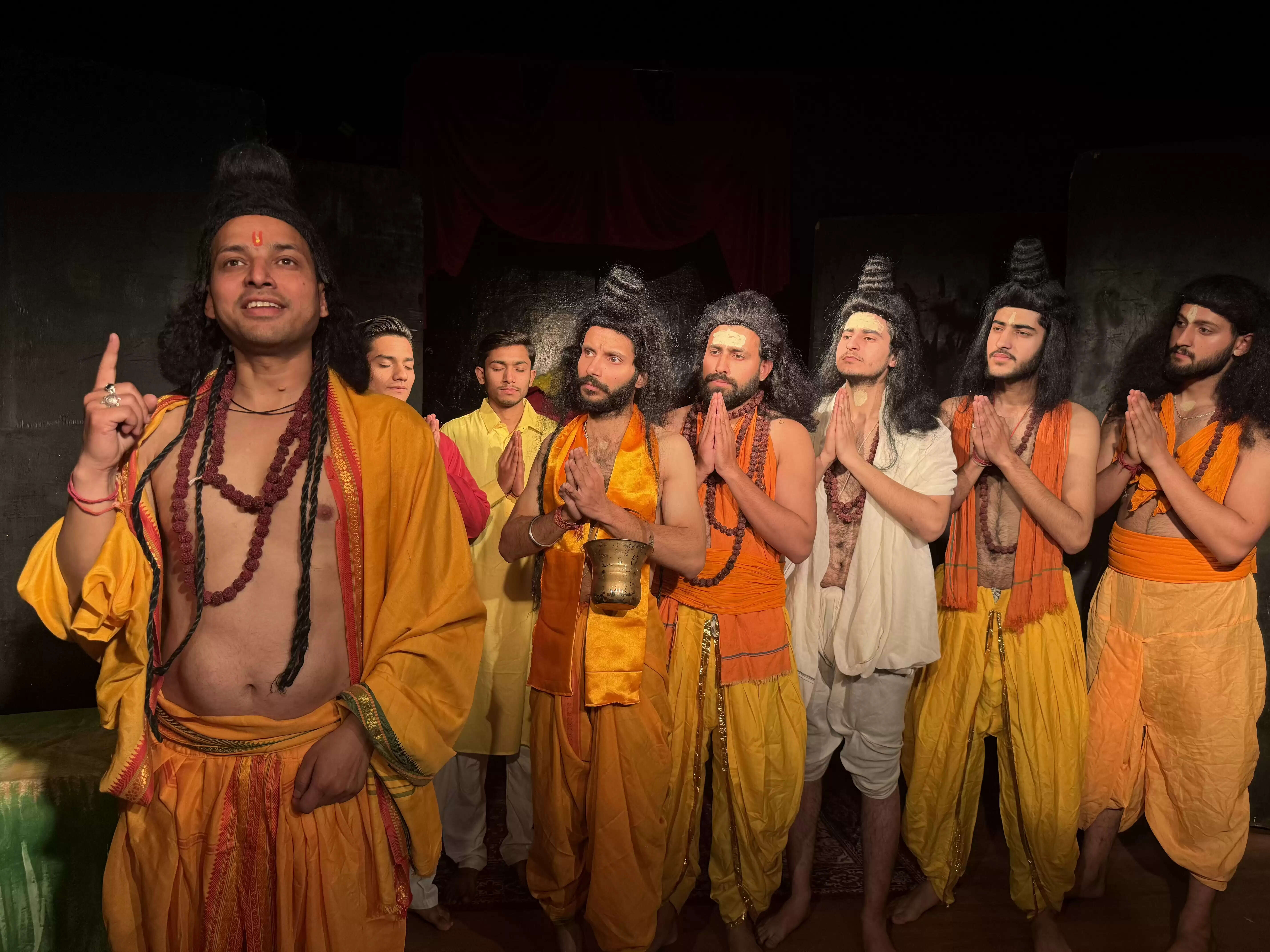 नटरंग जम्मू ने विश्व जन रंग कार्यक्रम में डोगरी नाटक कहानी नाट्य शास्त्र दी का मंचन किया