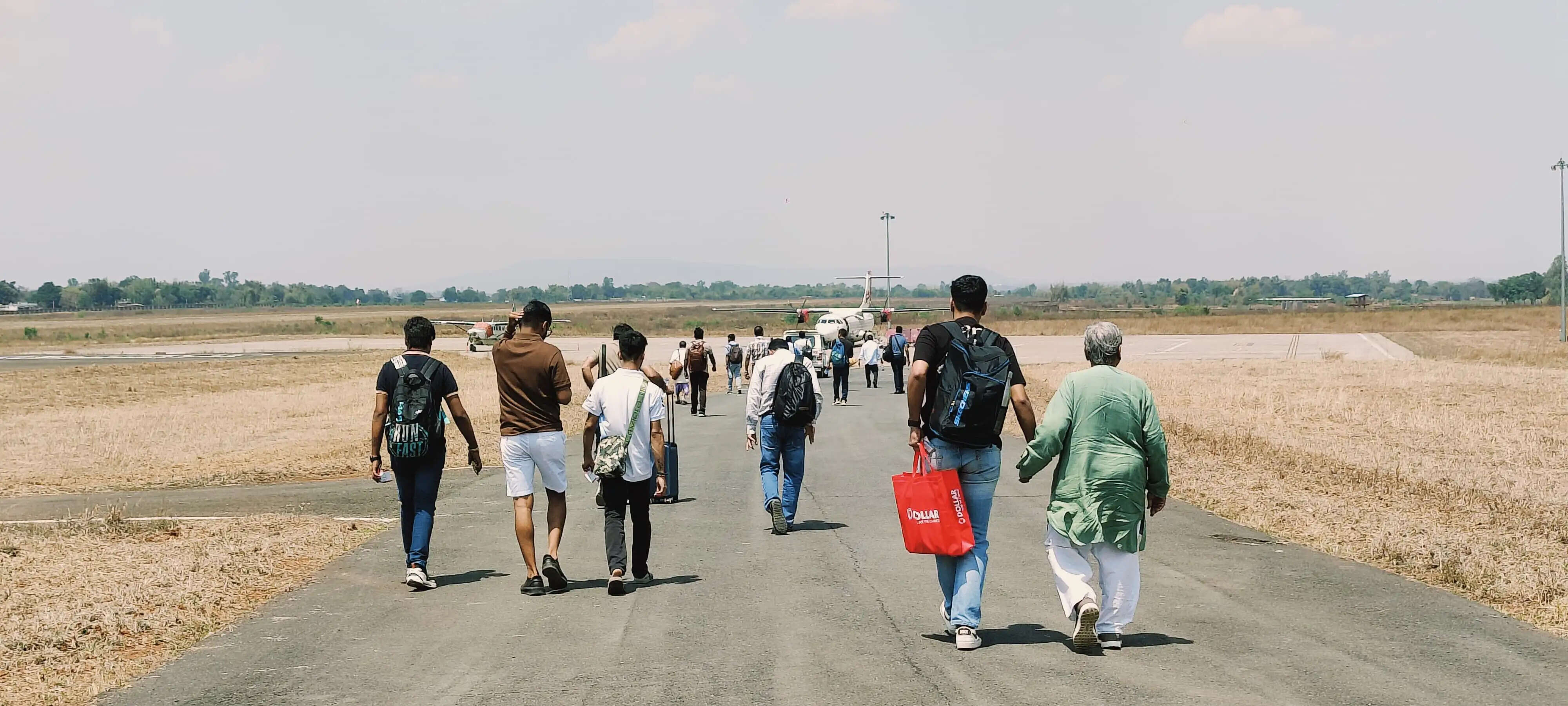 अंबिकापुर : मुख्यमंत्री साय ने अंबिकापुर-दिल्ली-कोलकाता हवाई सेवा का किया वर्चुअल शुभारंभ