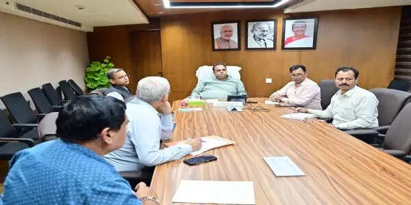 मौसमी बीमारियों को लेकर सरकारी अस्पतालों को सतर्क रहने का निर्देश जारी