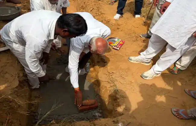 महेंद्रगढ़ में 33 केवी पावर हाउस का विधायक ने किया शिलान्यास