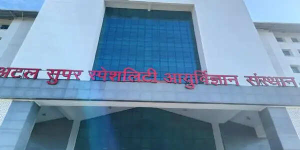 चमियाना सुपर स्पेशियलिटी में रोजाना पहुंच रहे एक हज़ार से ज्यादा मरीज, जल्द लगेगी 25 करोड़ रुपये की एमआरआई मशीन