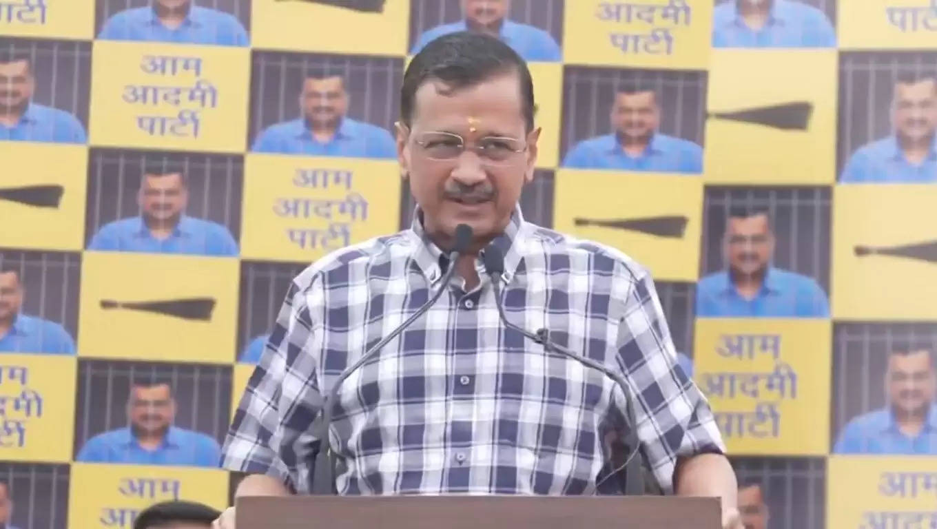 देश को तानाशाही से बचाने की जरूरत : केजरीवाल